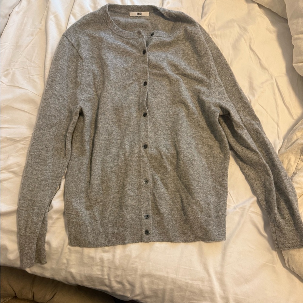 Uniqlo Gray Cashmere Button Down Cardigan Sweater